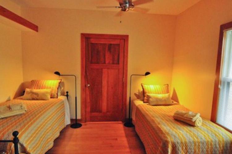 Baxter House B&B Apartment Ann Arbor Bagian luar foto